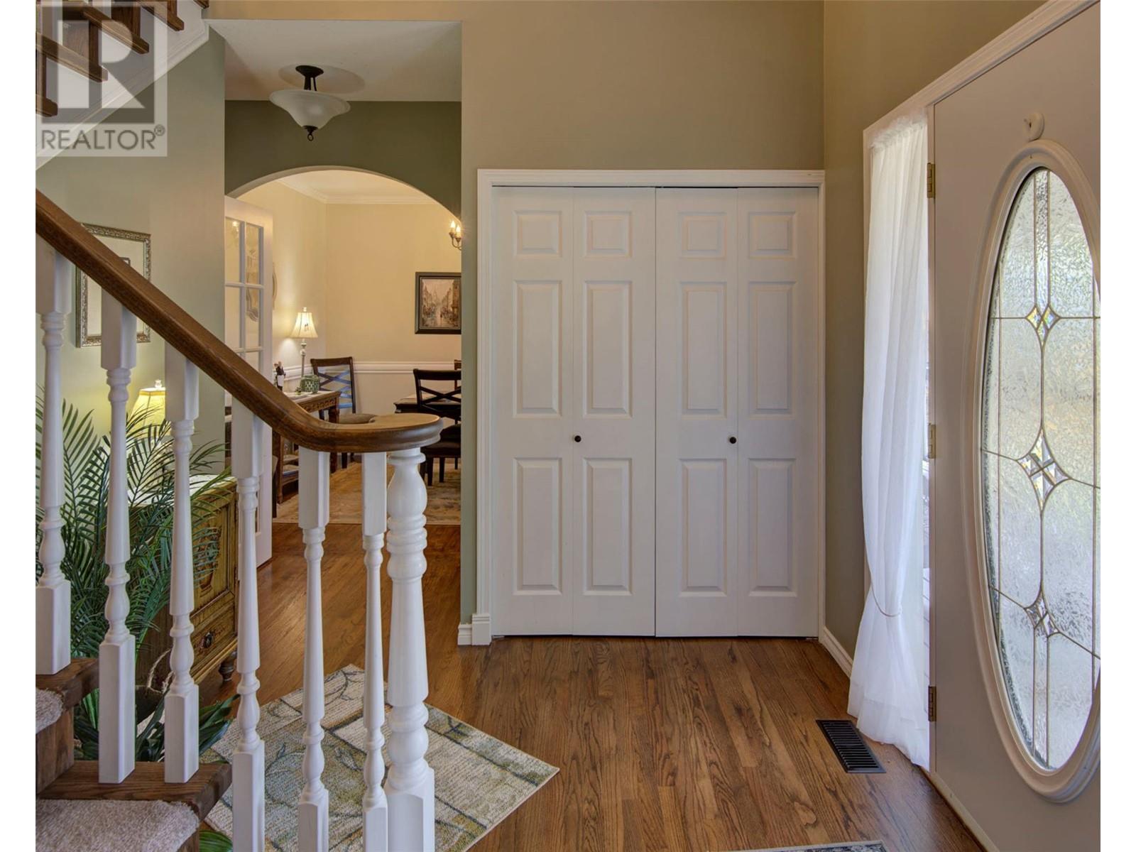 5228 Warren Creek Road, Falkland