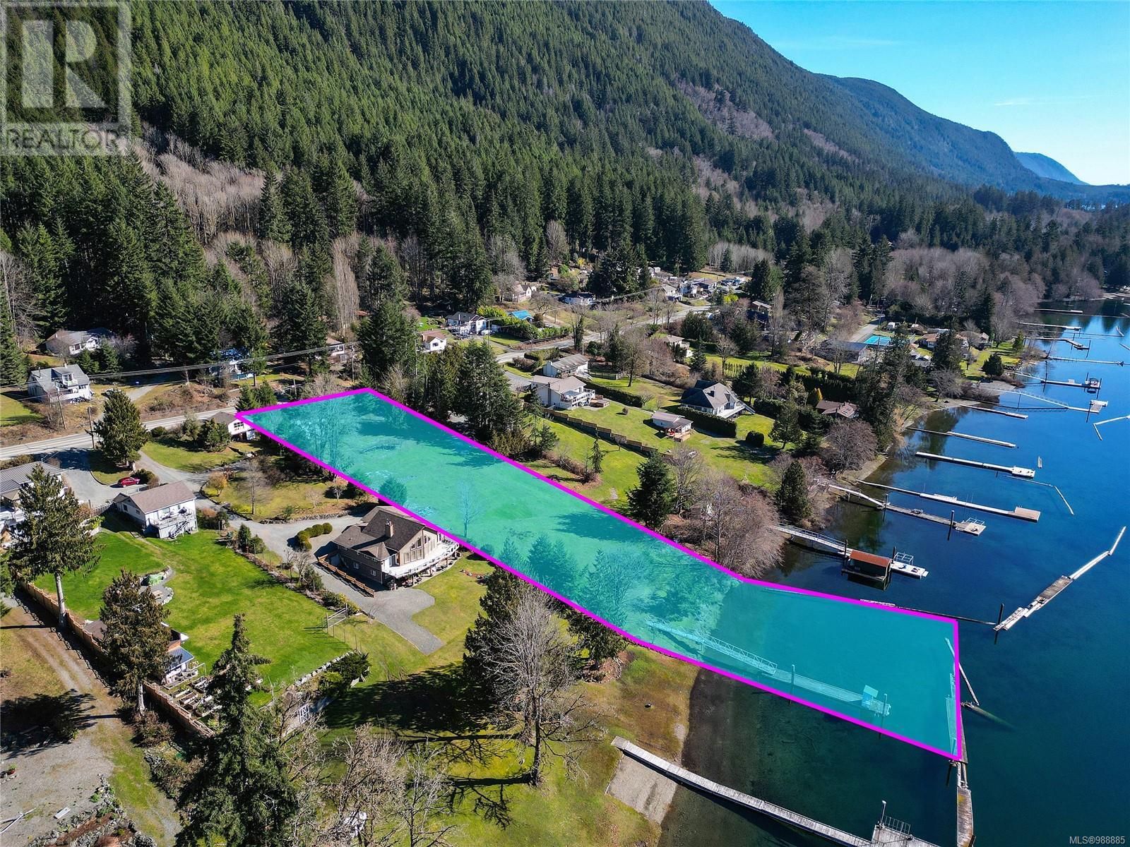 10136 Youbou Road, Youbou