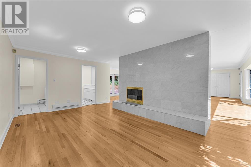 885 HIGHLAND DRIVE, West Vancouver