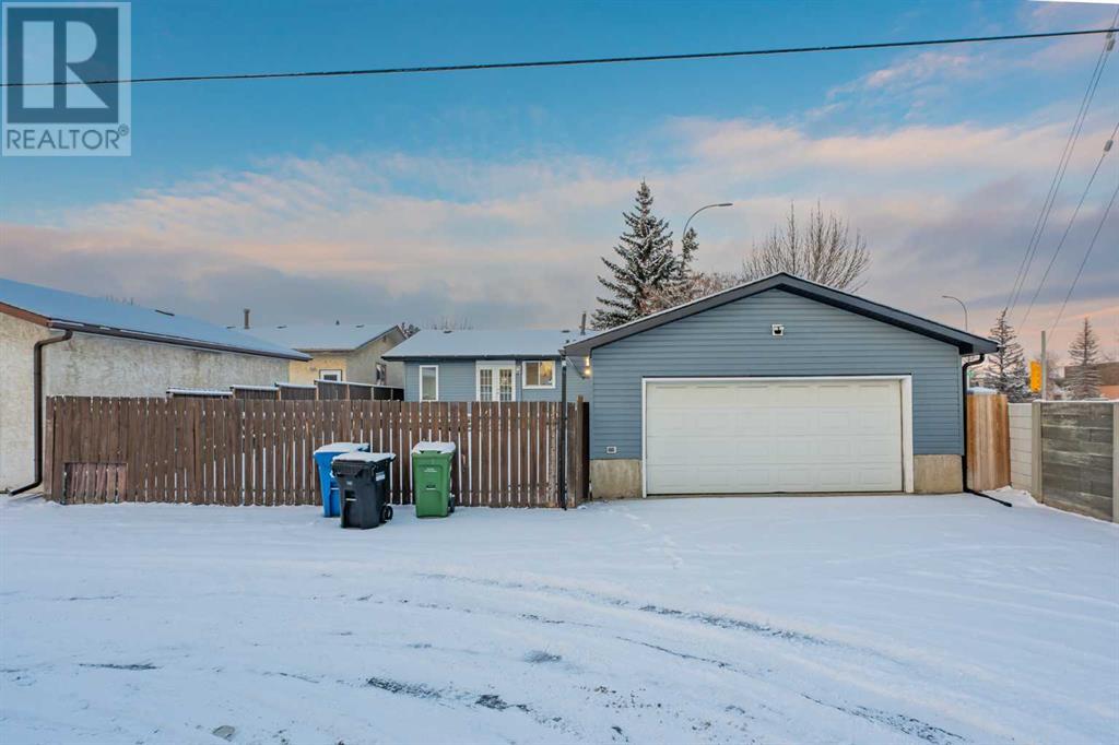 Single Family House Bungalow for Sale in  Rundlehorn Drive NE Rundle Calgary 