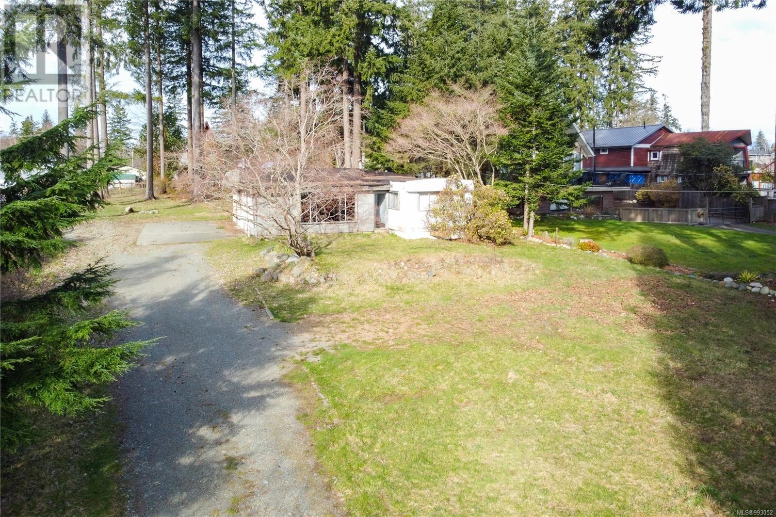 476 Old Petersen Rd, Campbell River real estate listing 993052