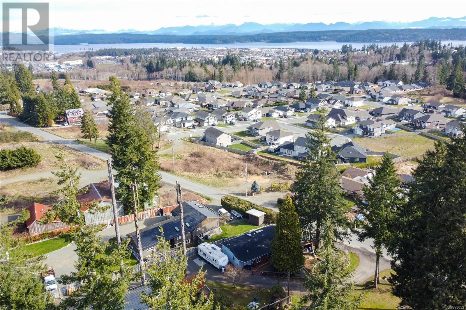 476 Old Petersen Rd, Campbell River real estate listing 993052