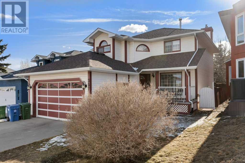 Single Family House for Sale in  Sandringham Court NW Sandstone Valley Calgary 