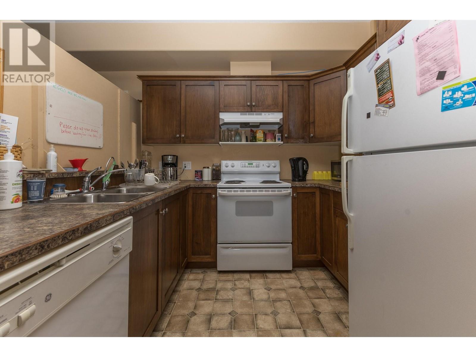 Photo 7 of 140 Harbourfront Drive Ne Unit 2 Lot 2, Salmon Arm BC