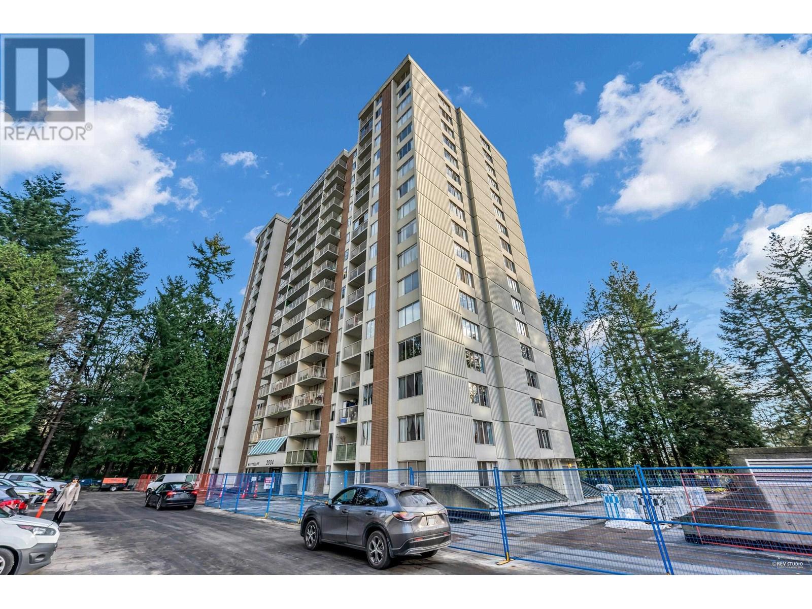 Photo 1 of 1010 2004 Fullerton Avenue, North Vancouver BC