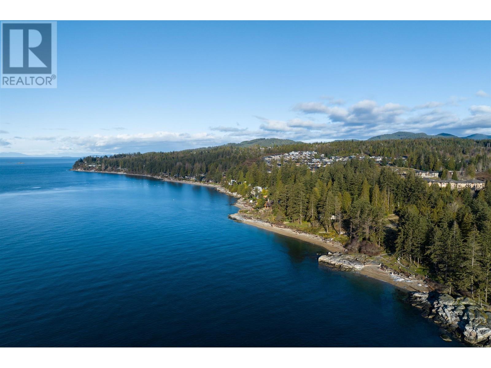 Photo 7 of 5845 Sunshine Coast Highway, Sechelt BC