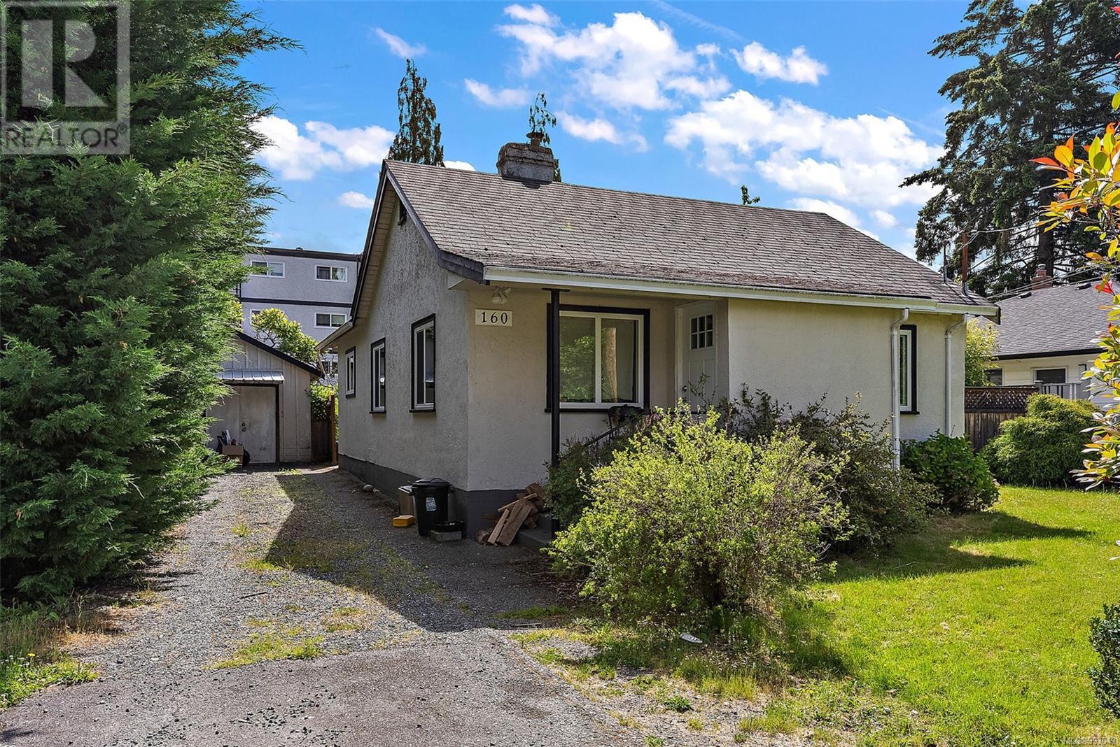 160 Price Pl, Duncan