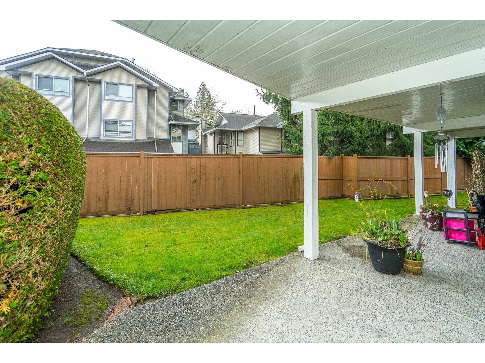 110 10584 153 STREET, Surrey