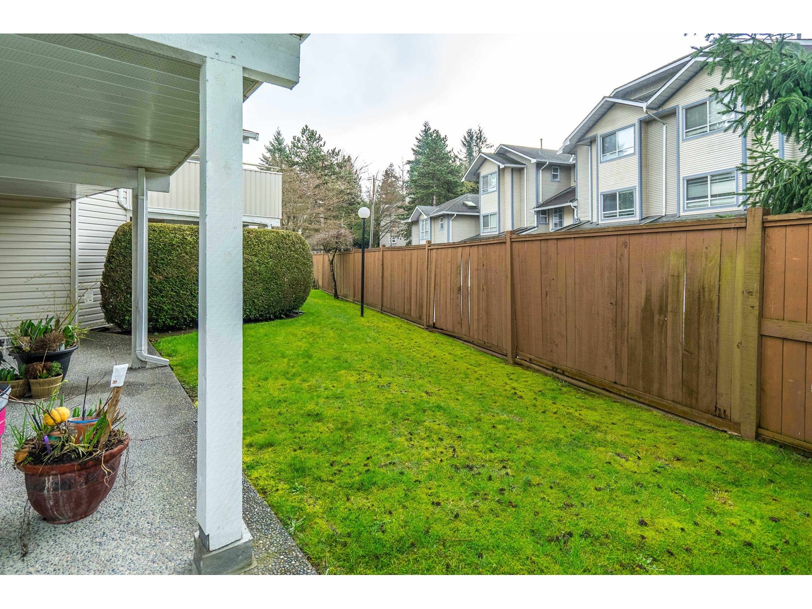 110 10584 153 STREET, Surrey