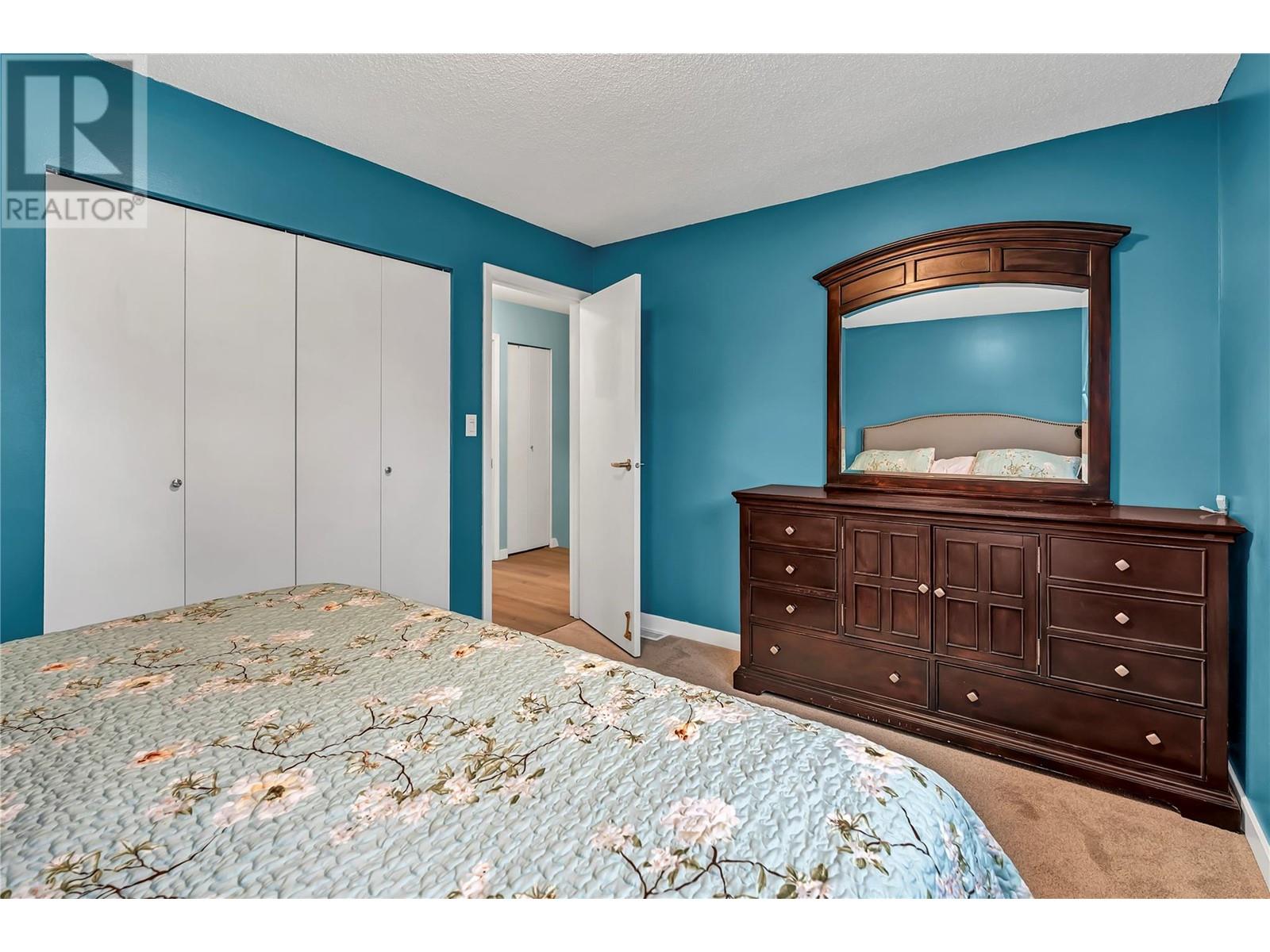  12818 Reynolds Avenue, Summerland