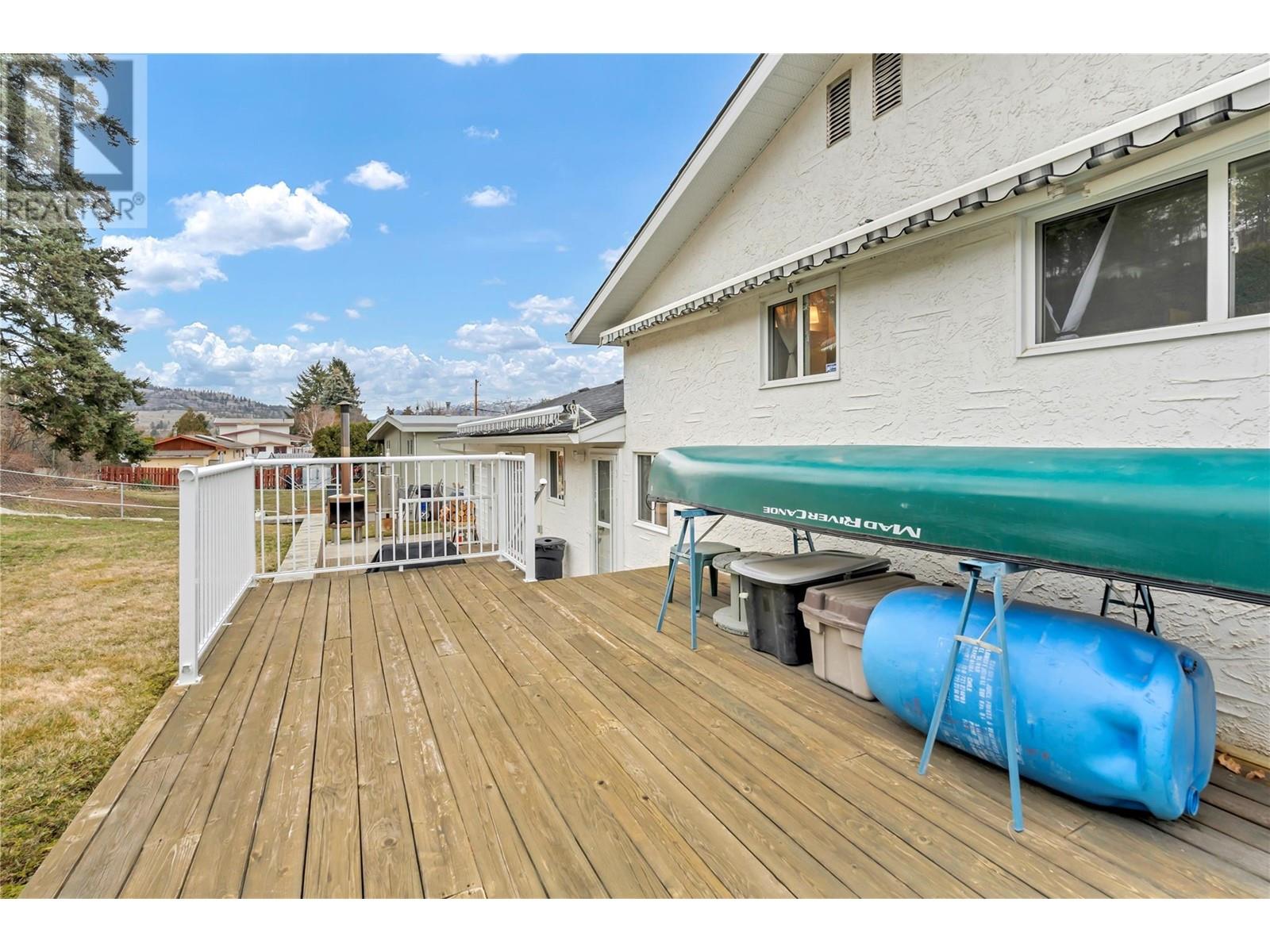  12818 Reynolds Avenue, Summerland