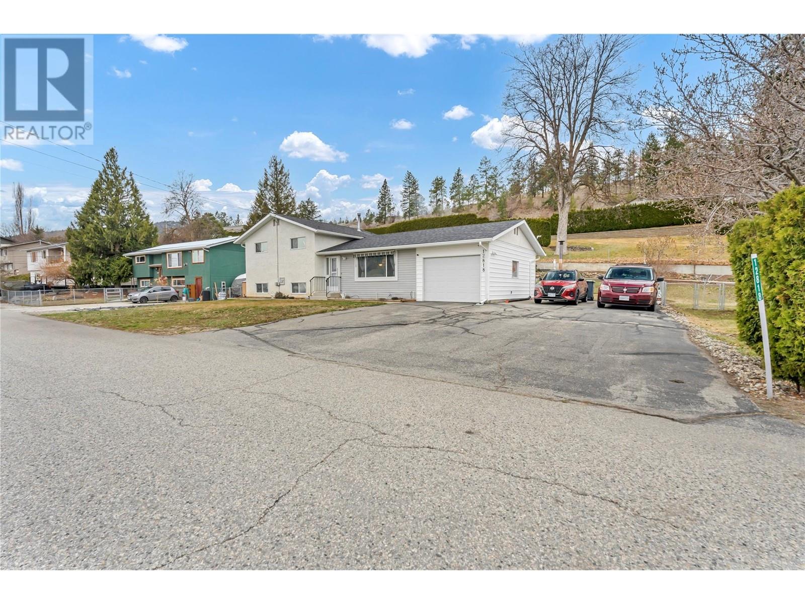  12818 Reynolds Avenue, Summerland