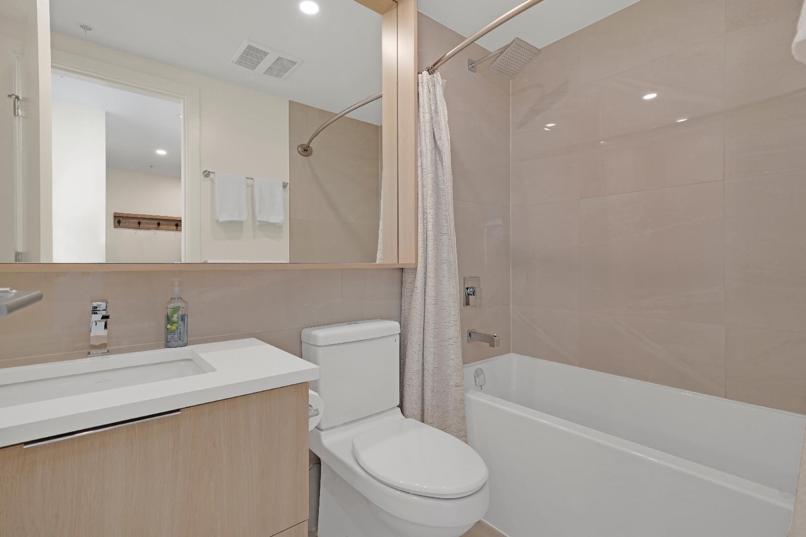 Photo 13 of 1501 13318 104 Avenue, Surrey BC