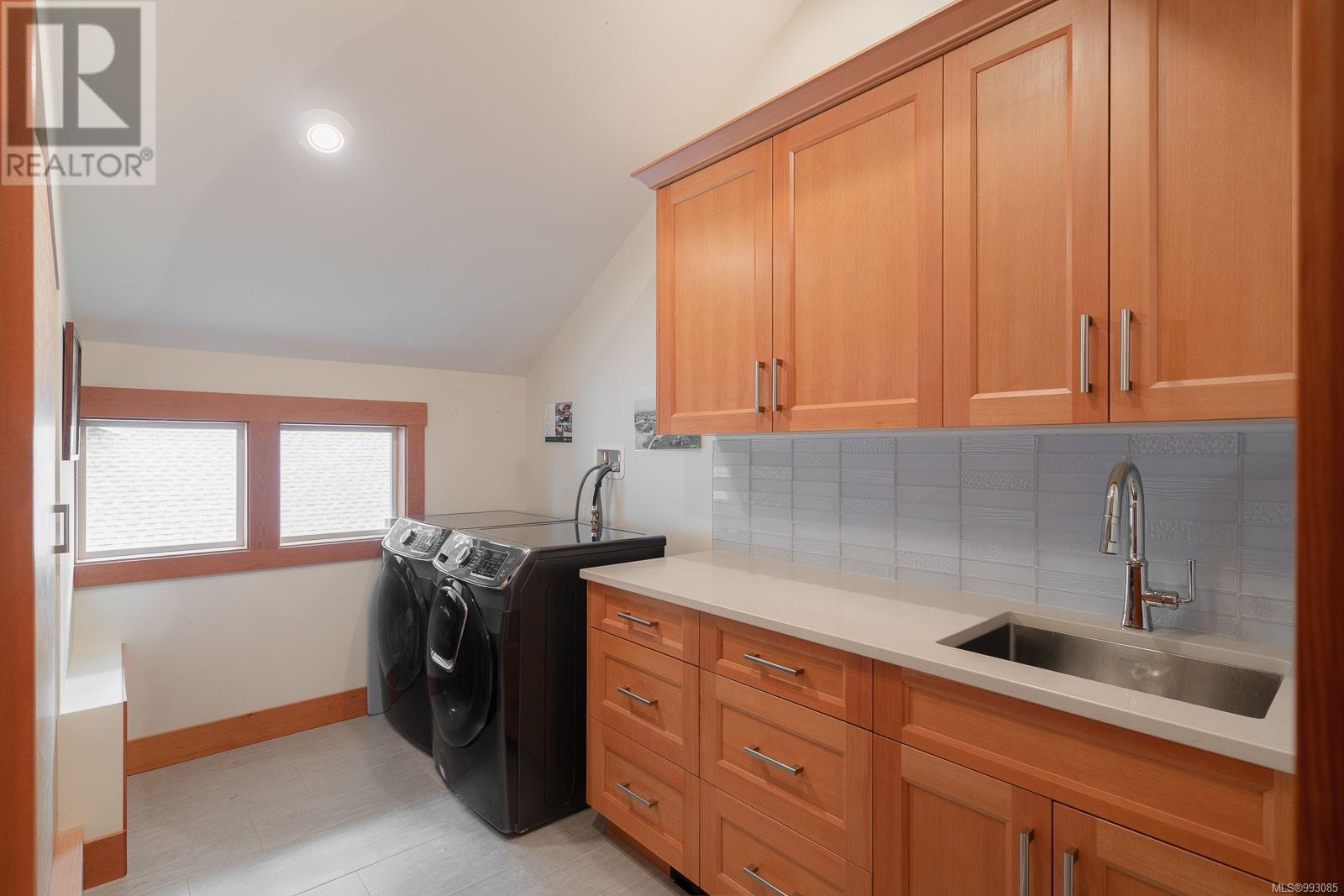 10087 Blower Rd, Port Alberni real estate listing 993085