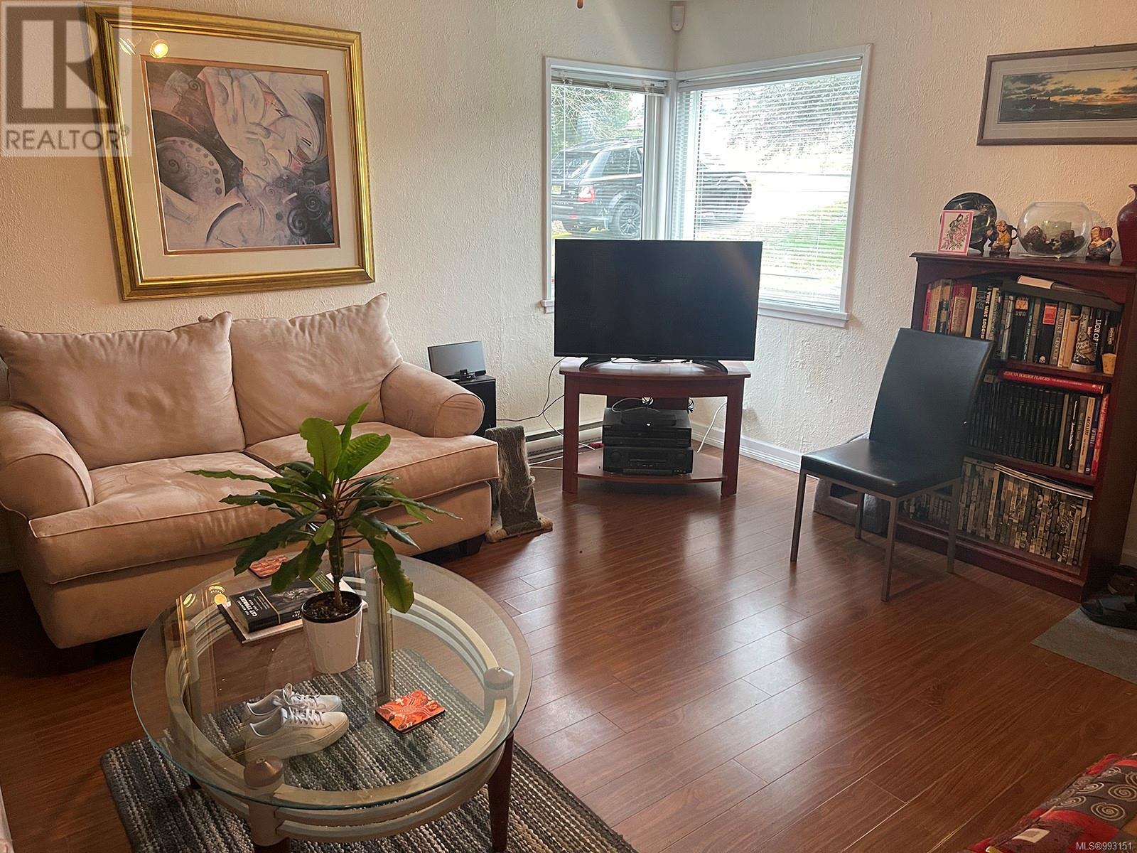 474 Wakesiah Ave, Nanaimo real estate listing 993151