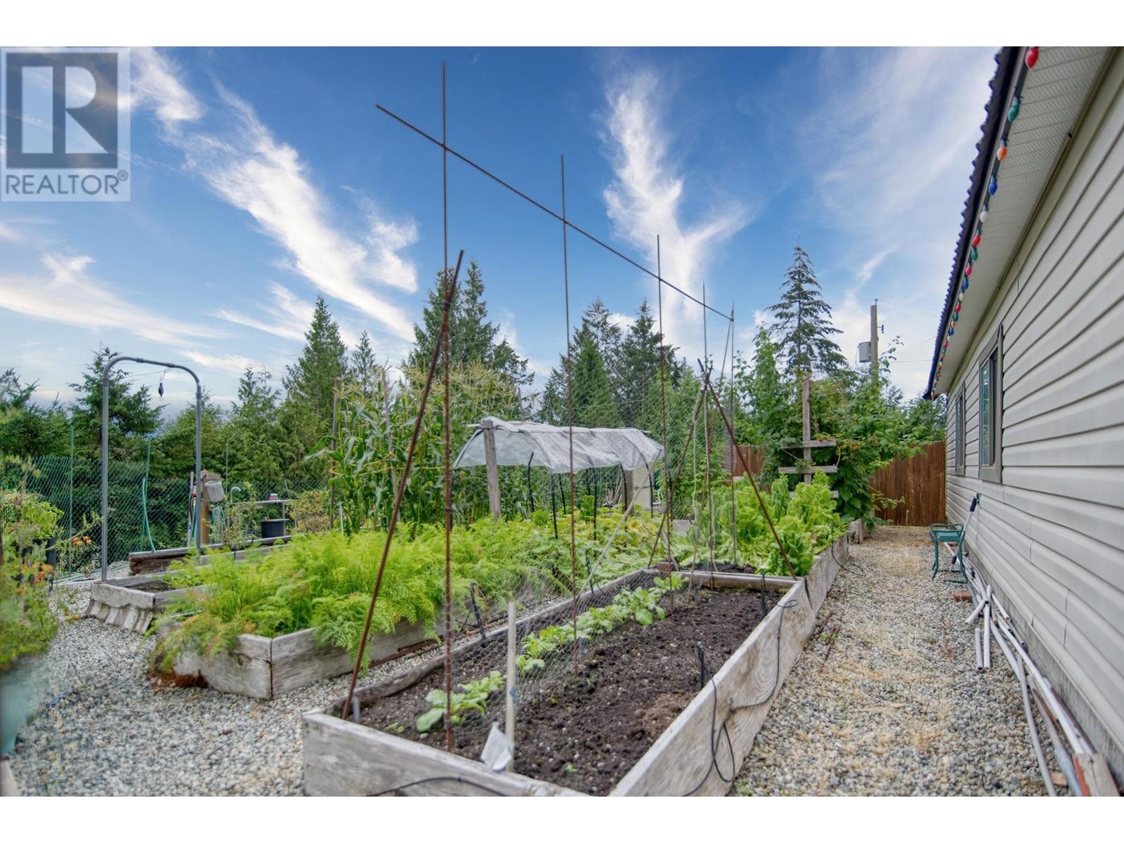 4546 SINCLAIR BAY ROAD, Garden Bay