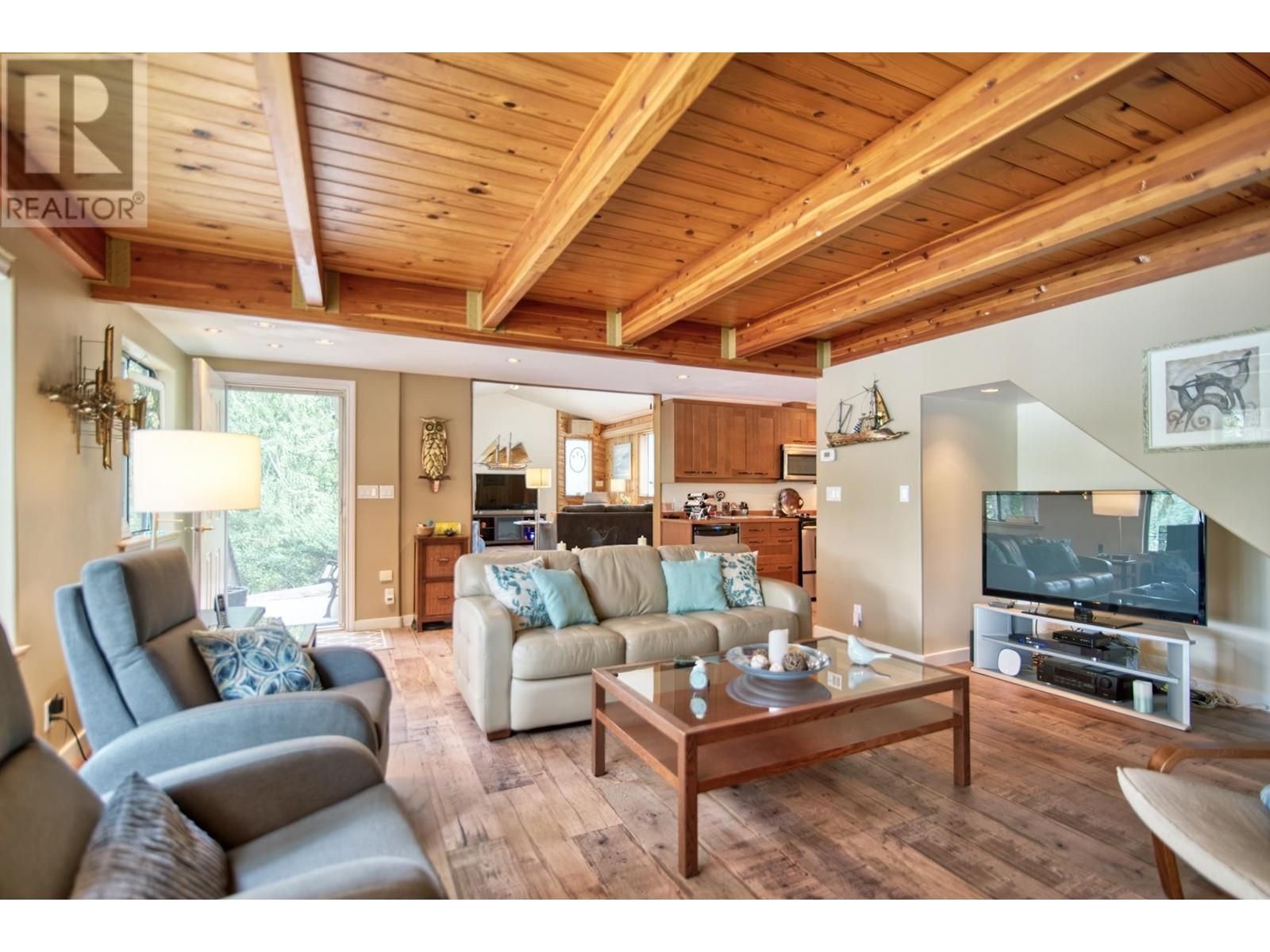 4546 SINCLAIR BAY ROAD, Garden Bay