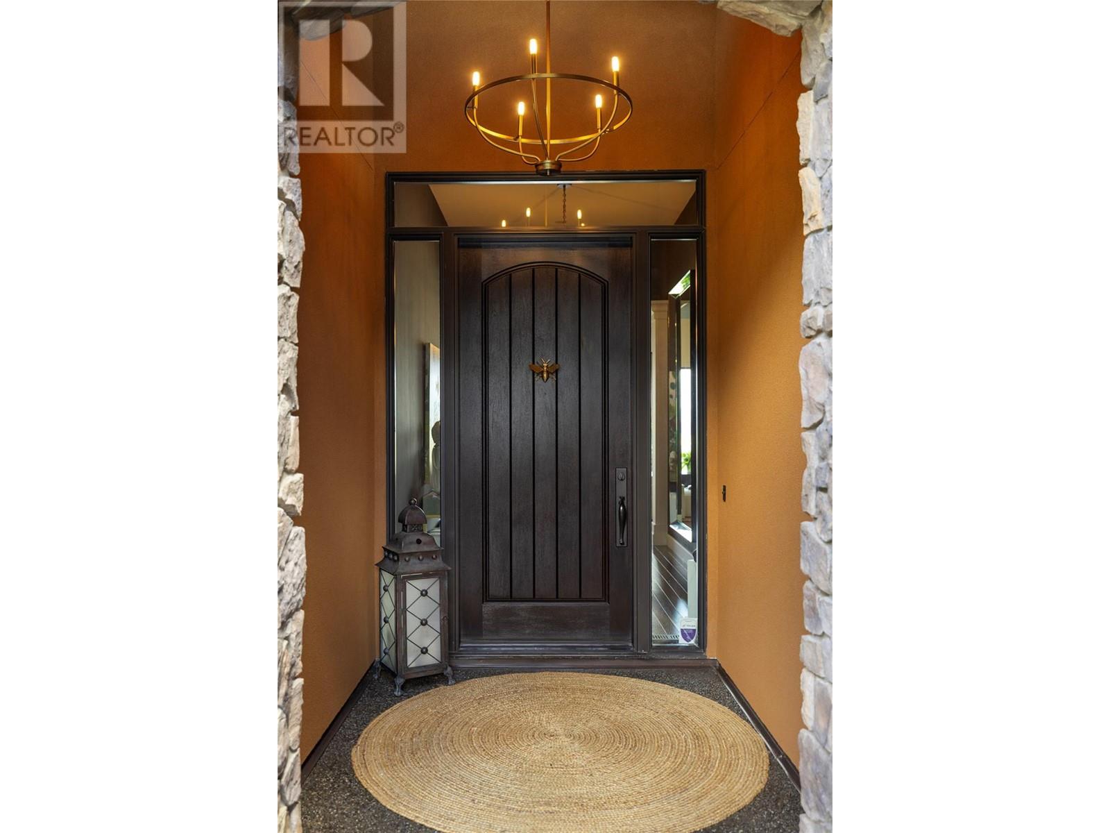  328 Cordon Place, Vernon