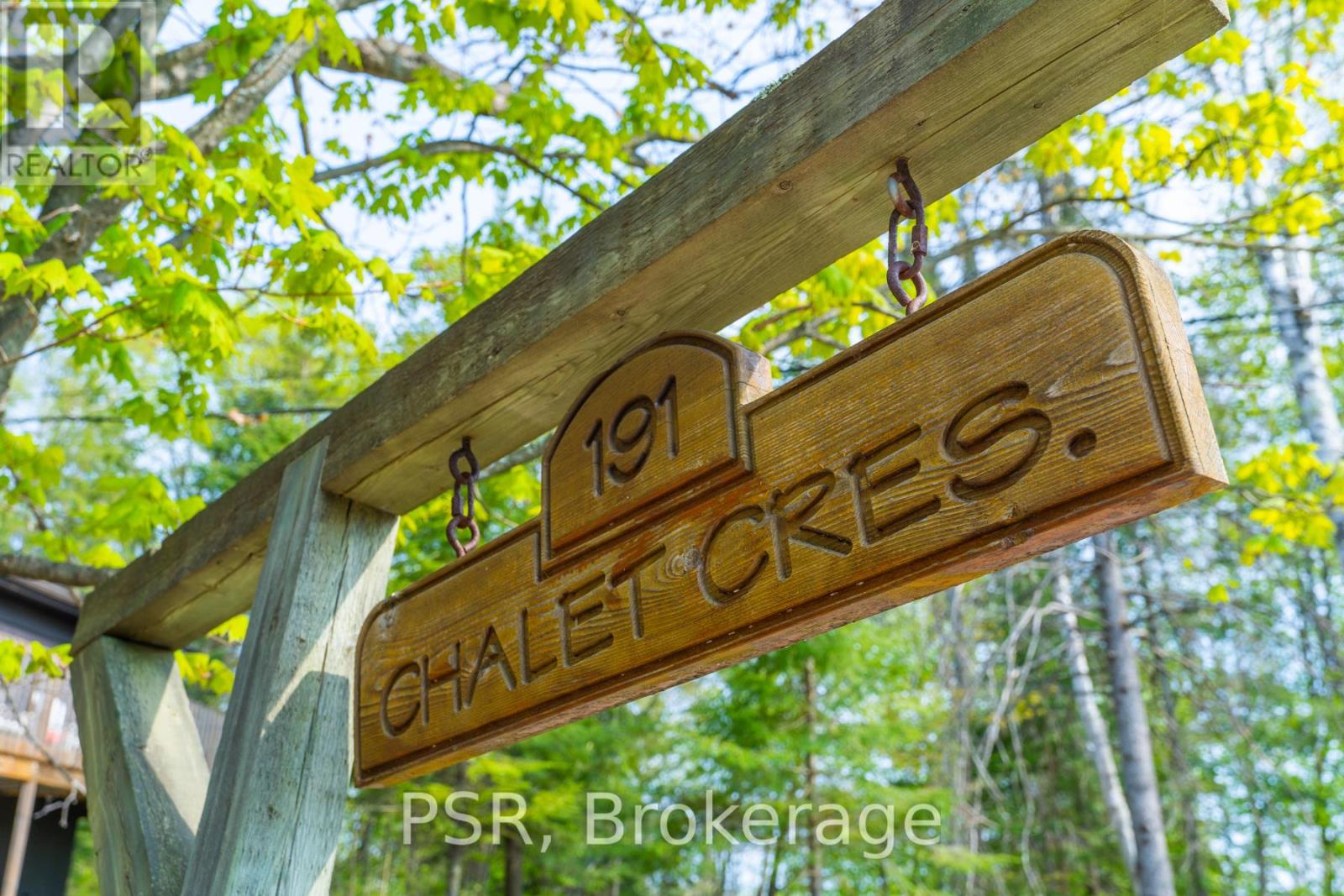 Photo 2 of 191 Chalet Crescent, Huntsville ON