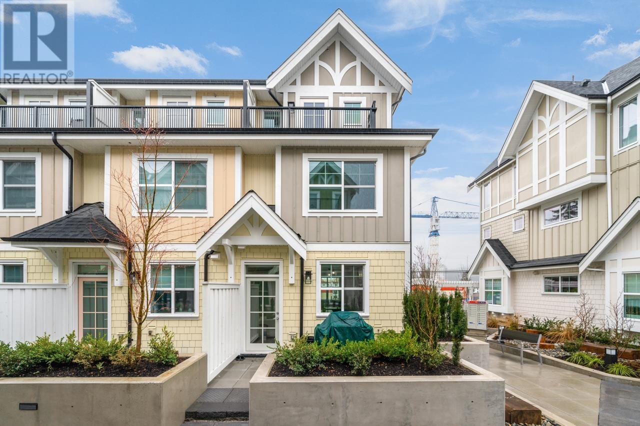 Photo 21 of 108 707 Robinson Street, Coquitlam BC
