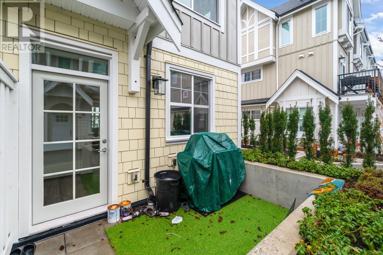 Photo 22 of 108 707 Robinson Street, Coquitlam BC