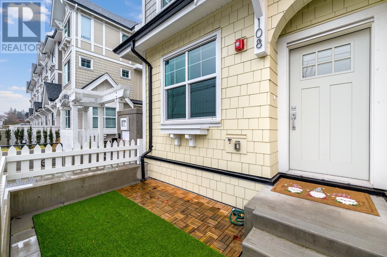 Photo 26 of 108 707 Robinson Street, Coquitlam BC