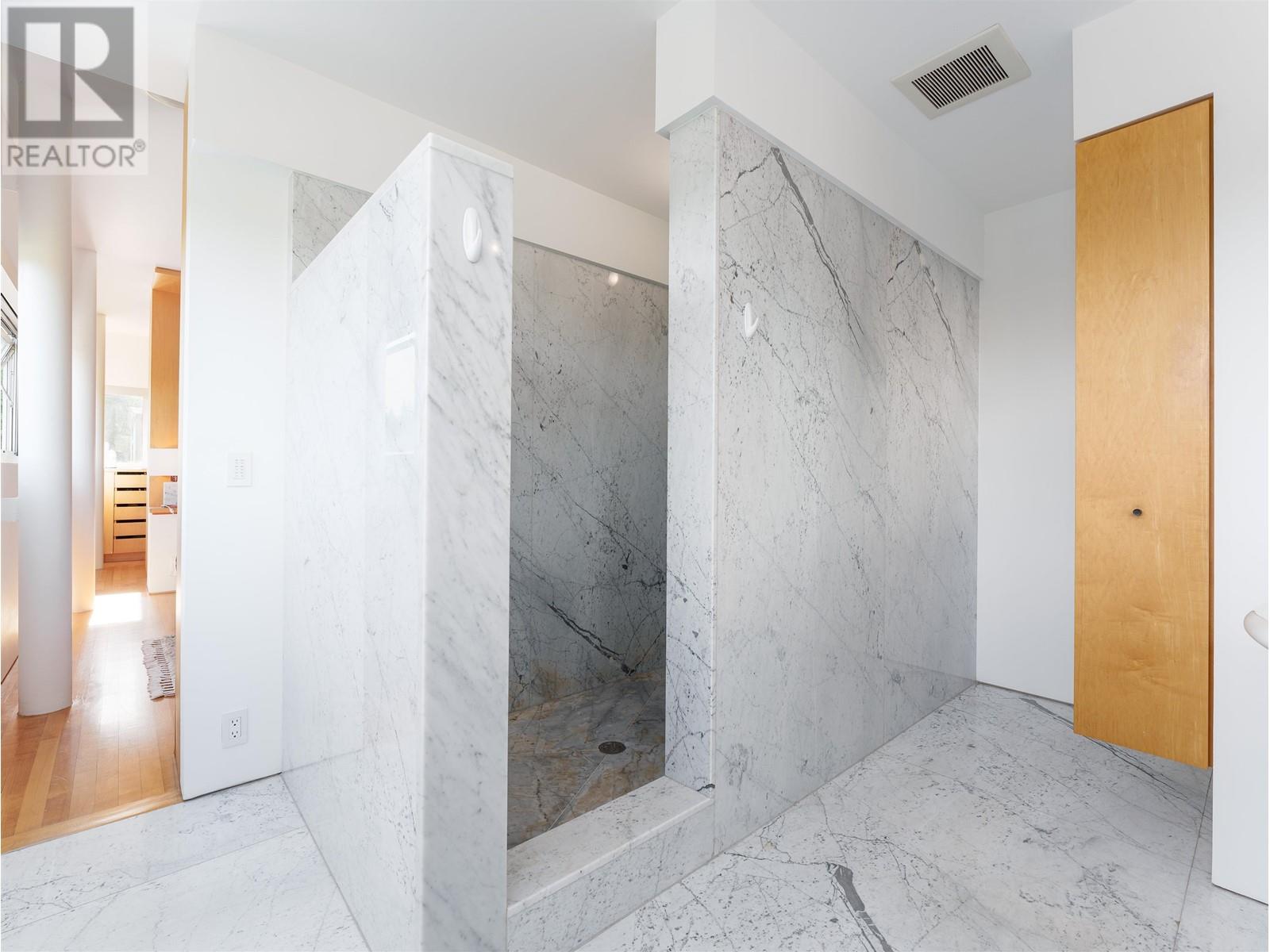 4056 W 36TH AVENUE, Vancouver