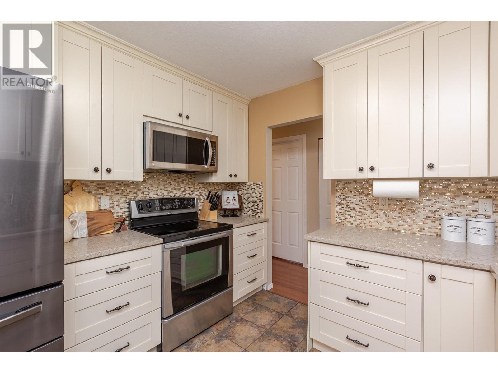 1350 SUTHERLAND AVENUE, Port Coquitlam real estate listing R2982212