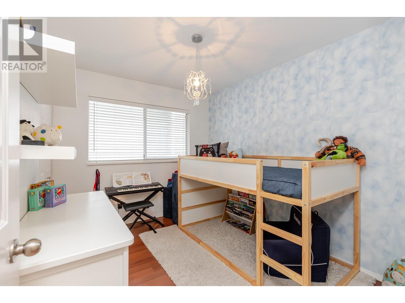 1350 SUTHERLAND AVENUE, Port Coquitlam real estate listing R2982212