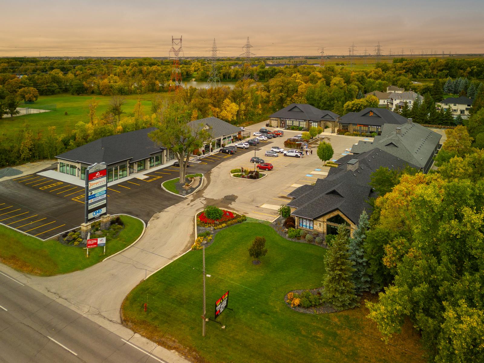 Photo 10 of 3014 Henderson Hwy, East St Paul MB