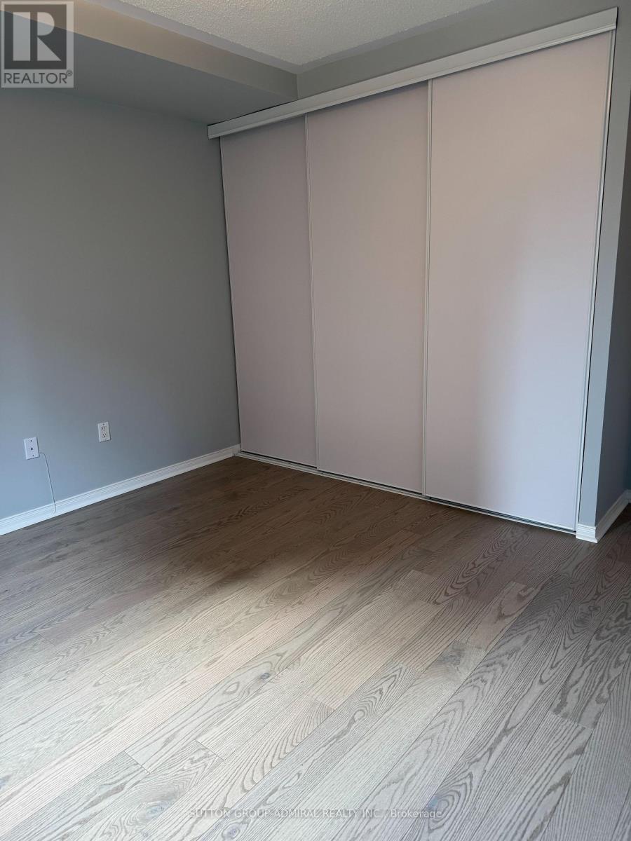 Photo 10 of 905 909 Bay Street, Toronto ON