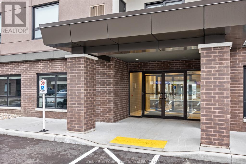 Photo 2 of 11870 Tecumseh Road East Unit 403, Tecumseh ON