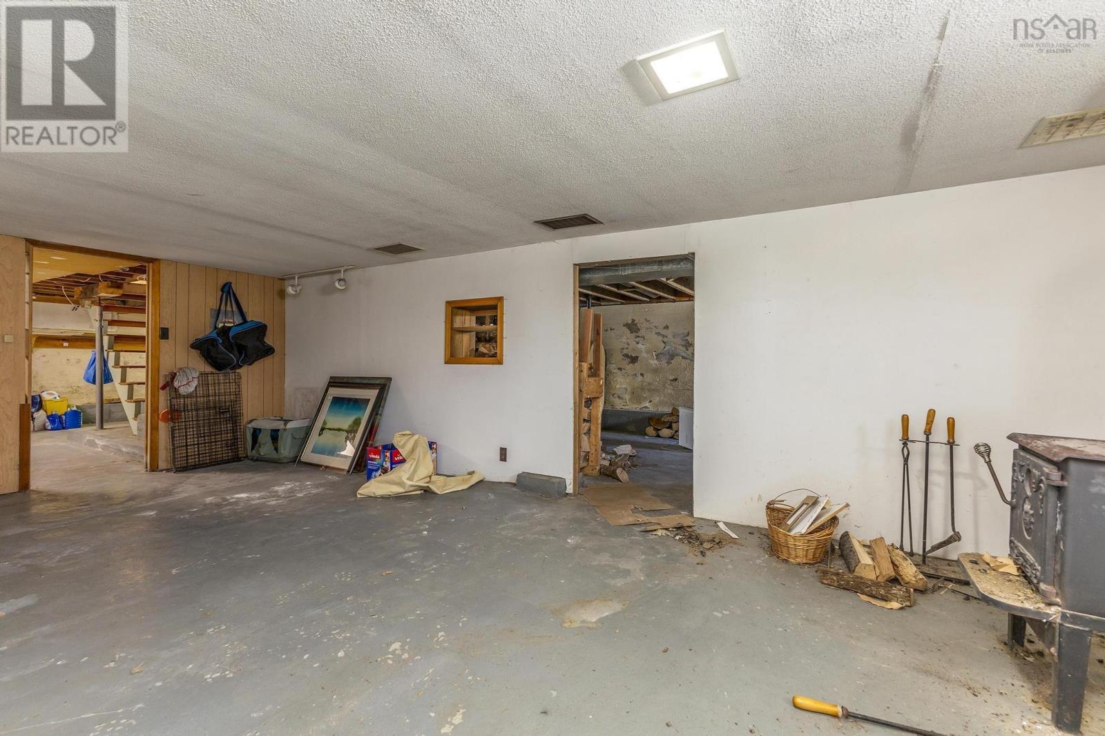 Property 31 of 41 of 11762 Highway 316