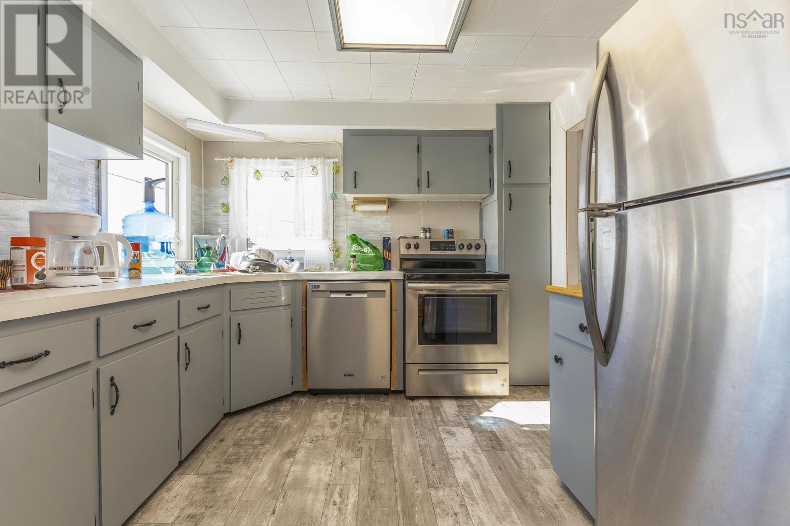 Property 9 of 41 of 11762 Highway 316