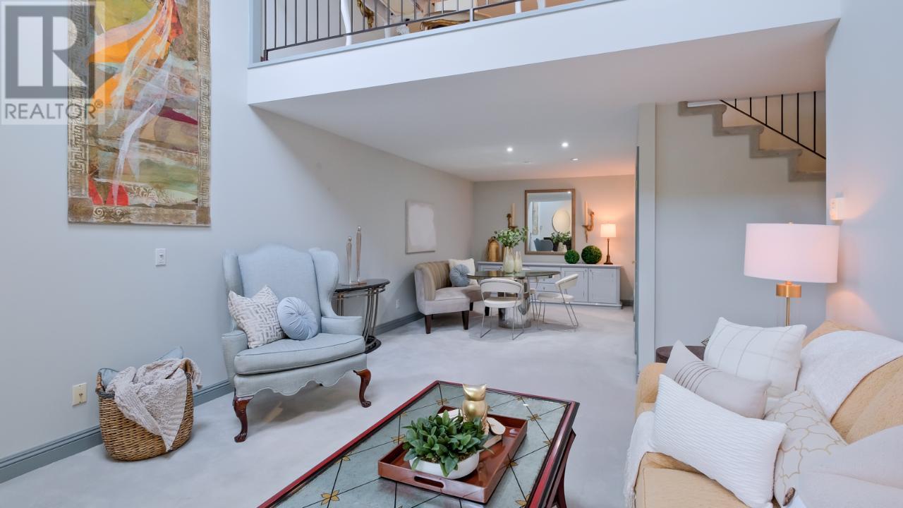 335 CHURCHILL Avenue Unit# 205, Penticton