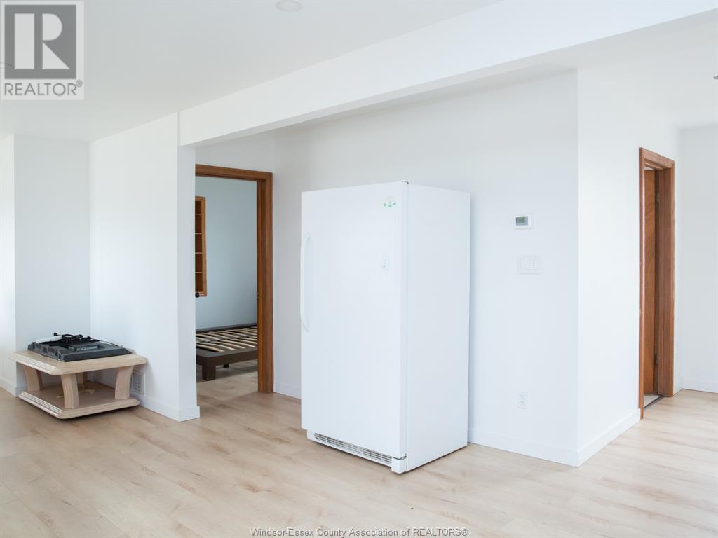 Photo 26 of 588 Mersea Rd 12, Leamington ON
