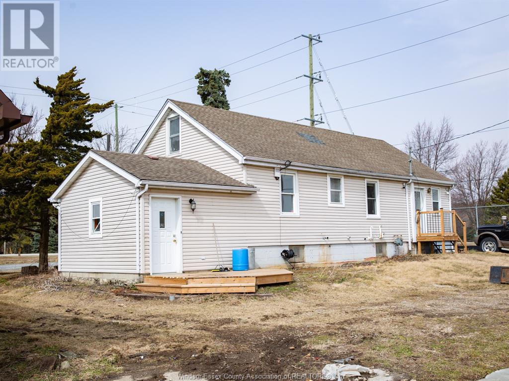 Photo 21 of 588 Mersea Rd 12, Leamington ON