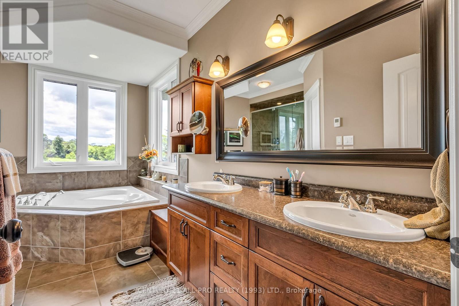 Photo 18 of 2300 Victoria Road, Prince Edward County ON