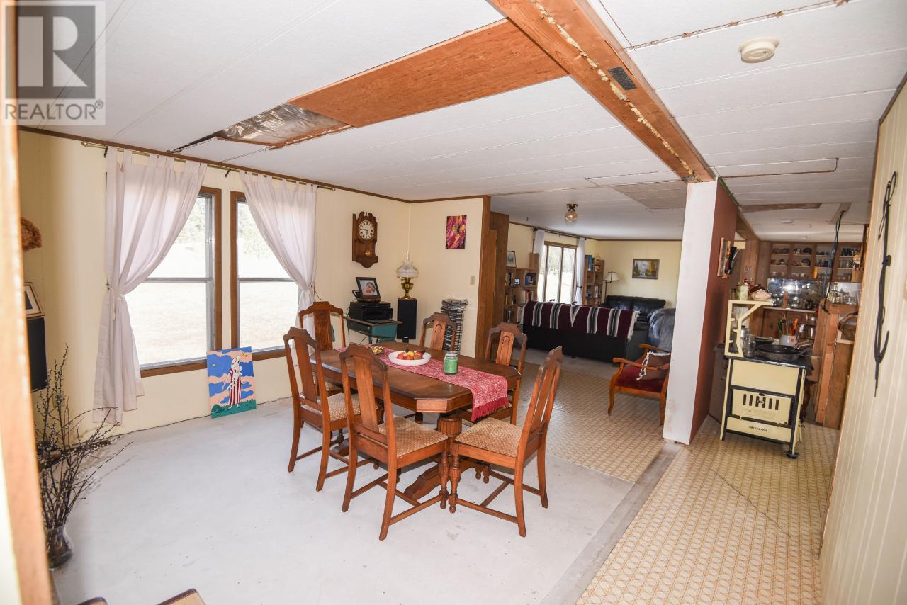 Photo 10 of 7520 West Subdivision Road, Clinton BC