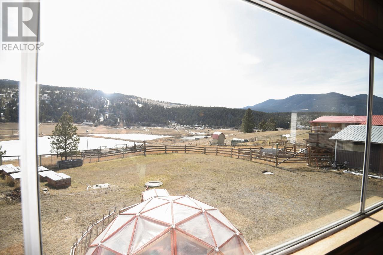 Photo 19 of 7520 West Subdivision Road, Clinton BC