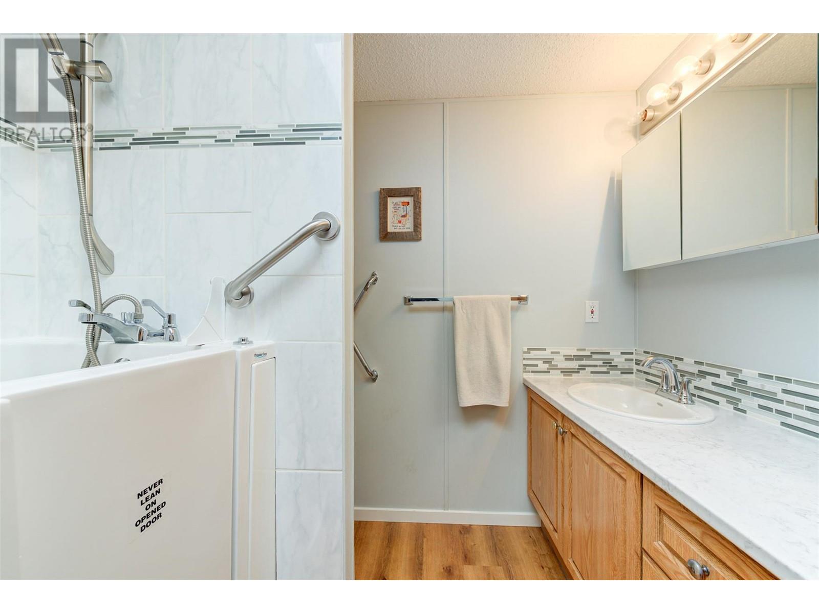 136 1850 Shannon Lake Road, West Kelowna