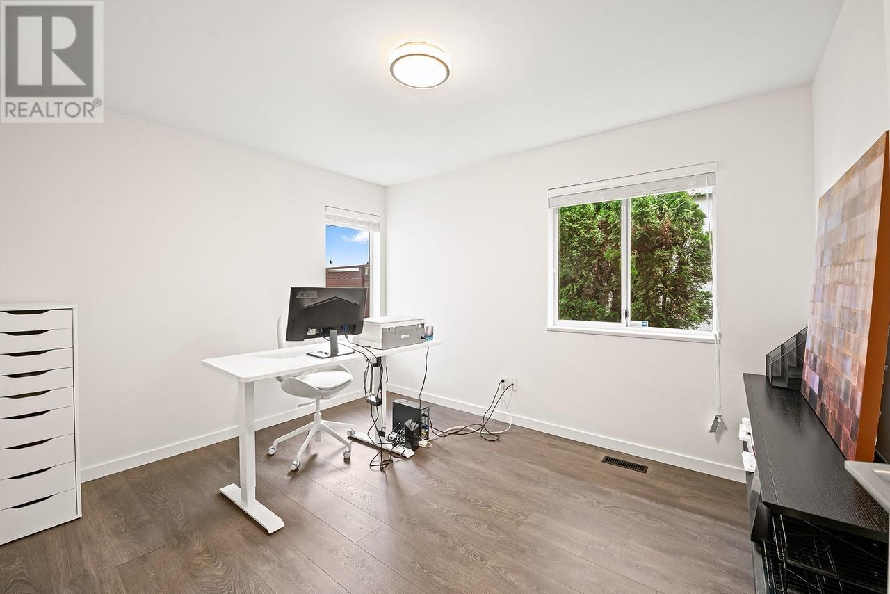 2135 LAWSON AVENUE, West Vancouver