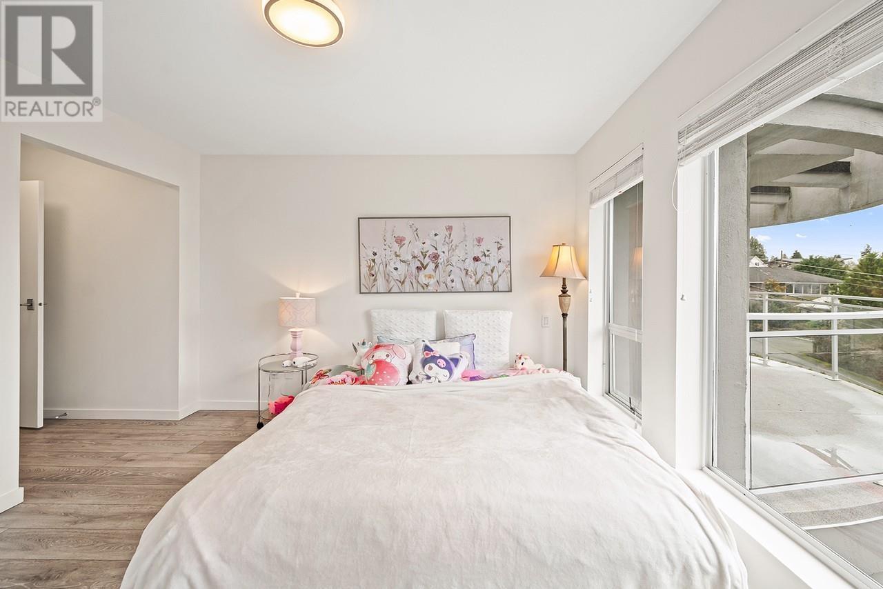 2135 LAWSON AVENUE, West Vancouver