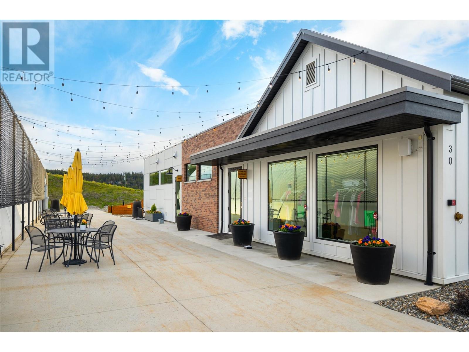 201 Diamond Way, Vernon