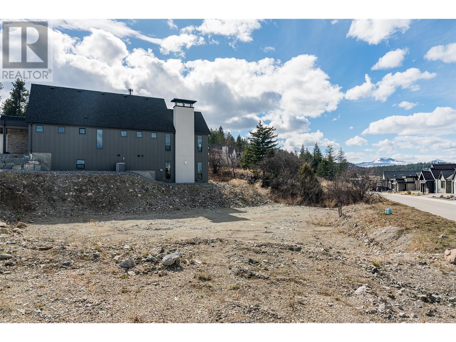 201 Diamond Way, Vernon