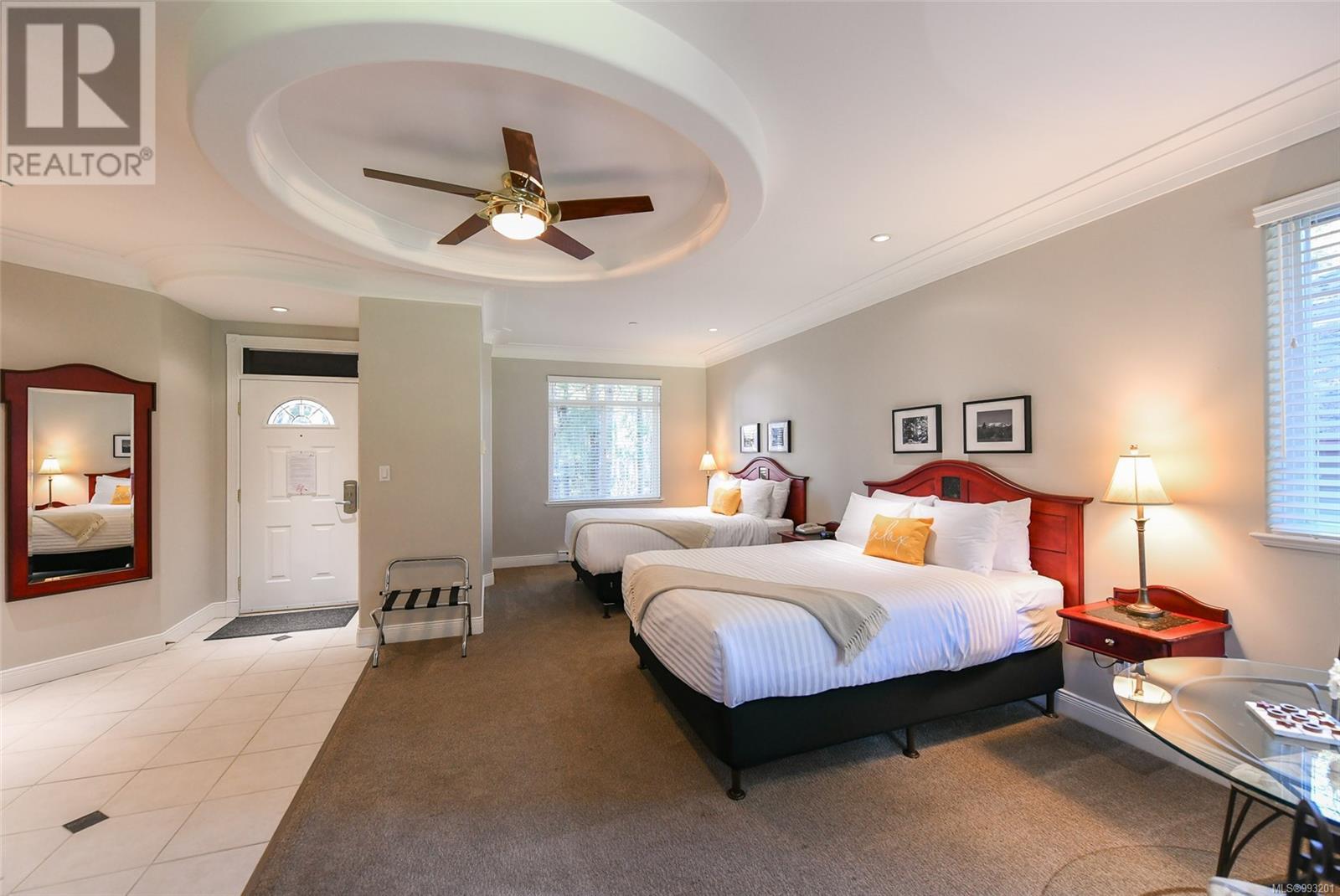 403/404B 366 Clubhouse Dr, Courtenay real estate listing 993201