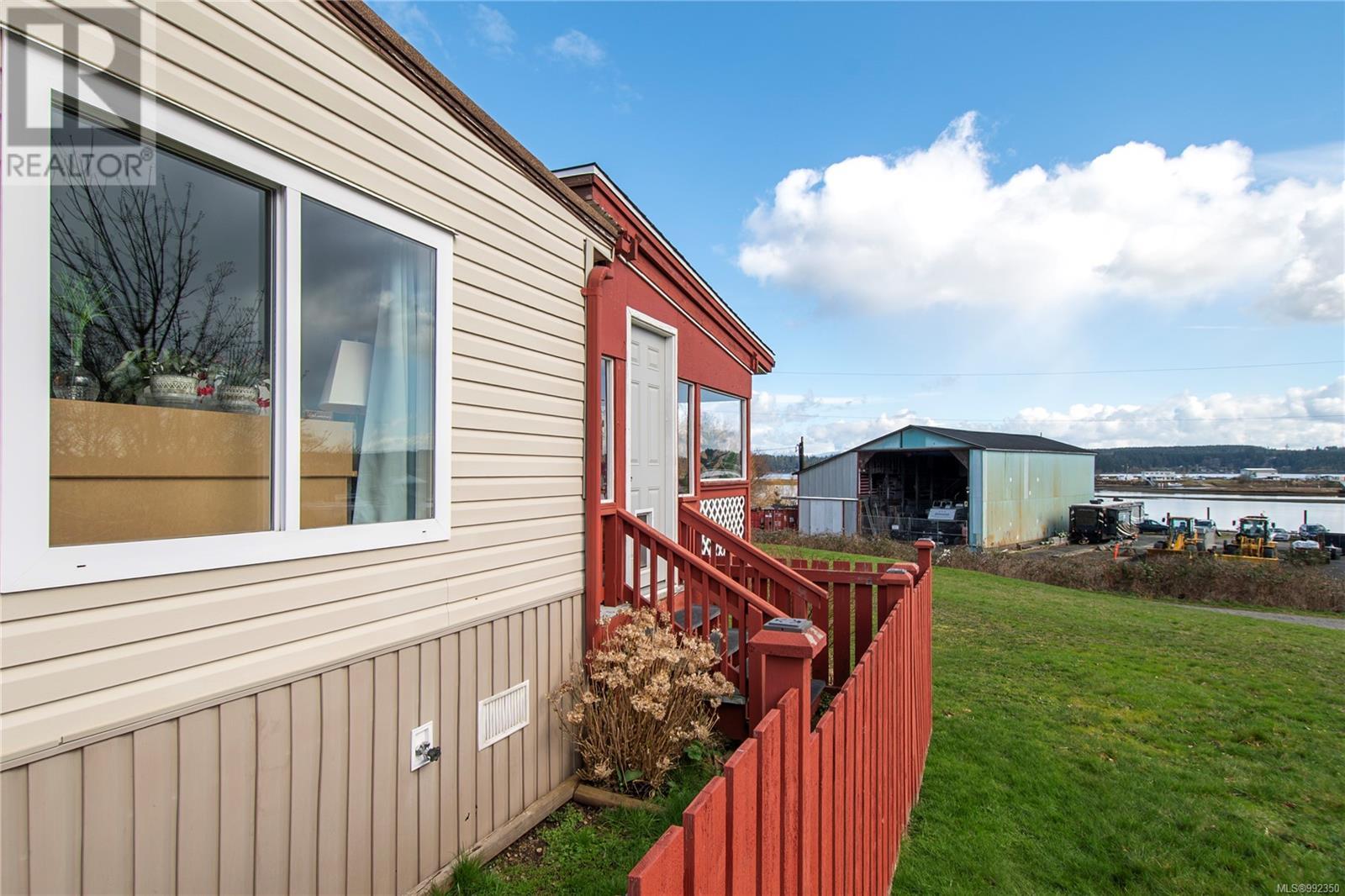 2 1451 Perkins Rd, Campbell River real estate listing 992350
