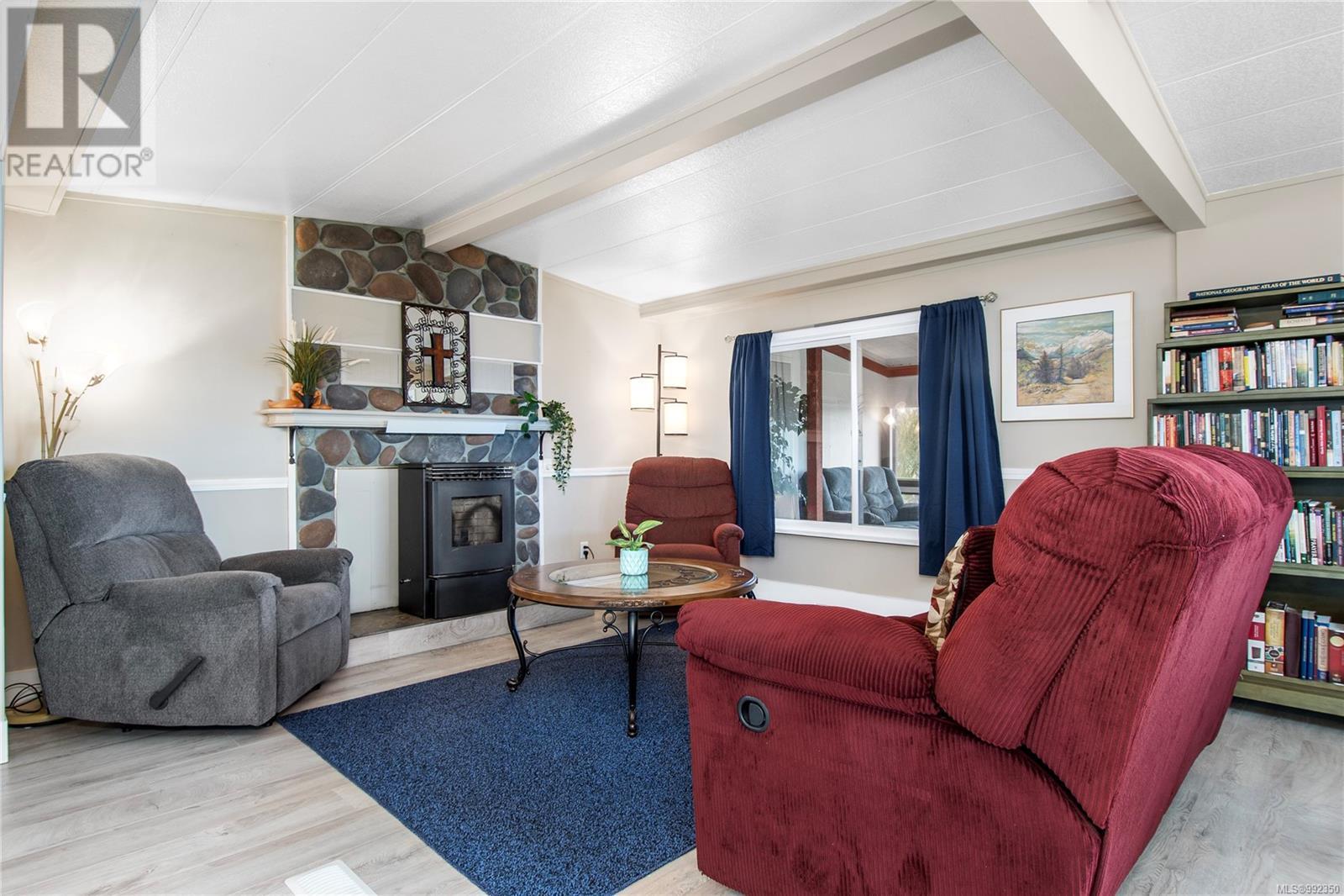 2 1451 Perkins Rd, Campbell River real estate listing 992350