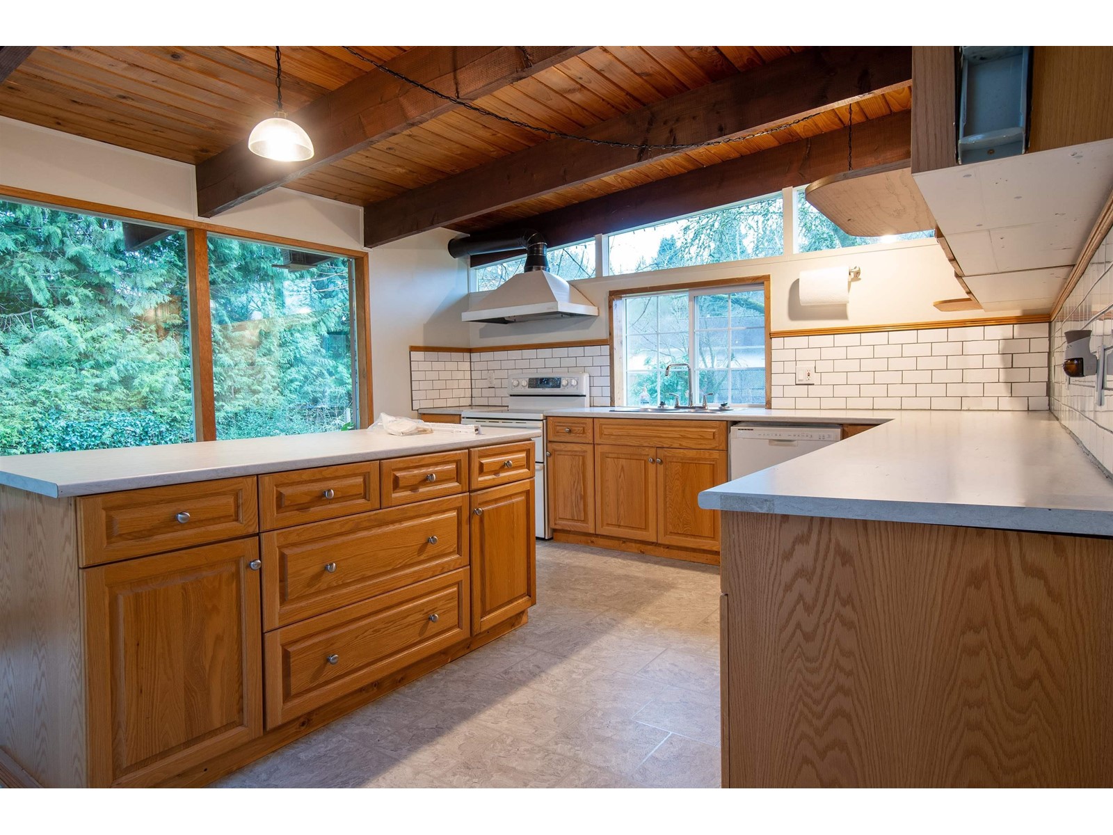 21053 47 AVENUE, Langley real estate listing R2982140