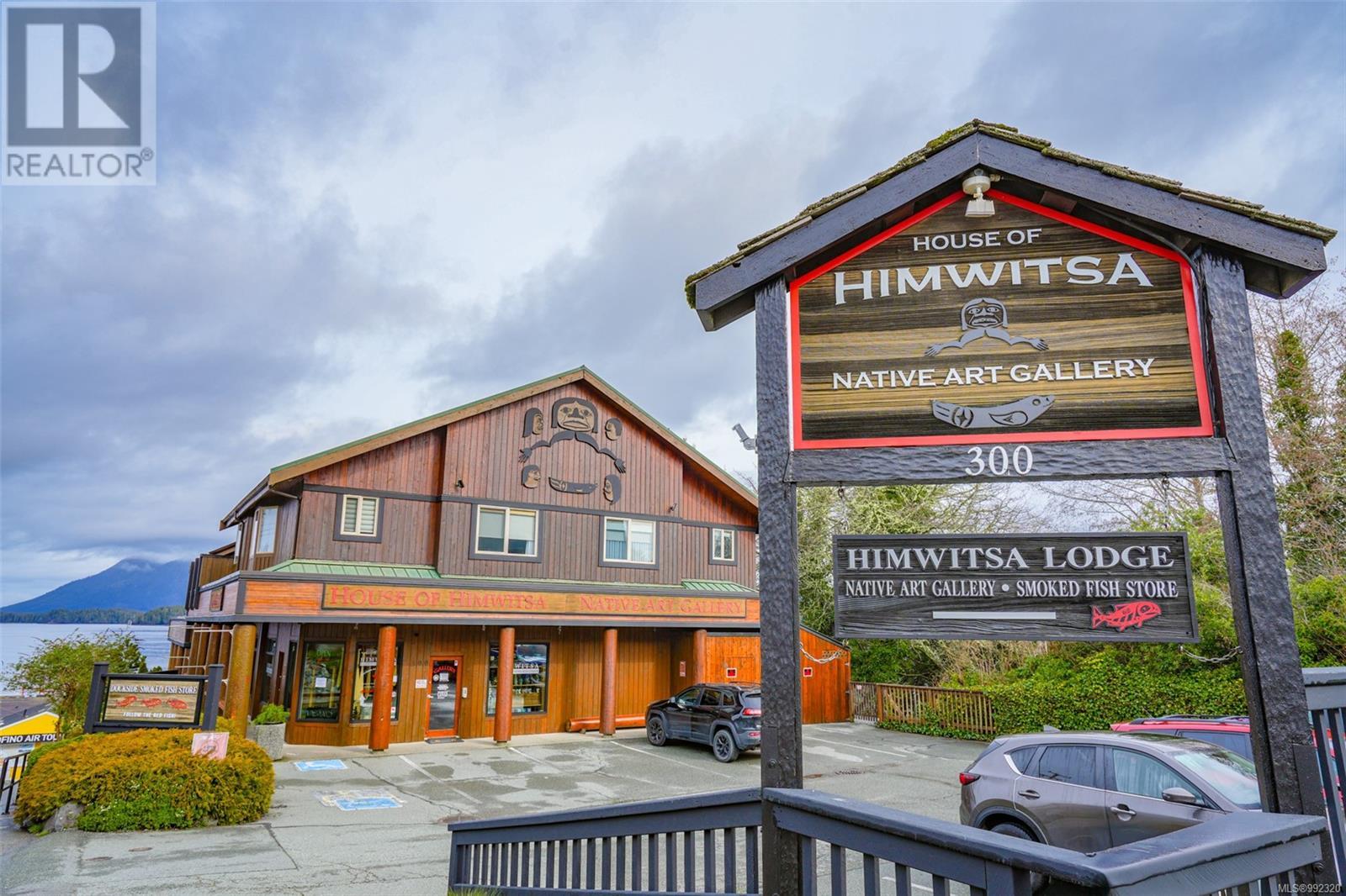 300 Main St, Tofino